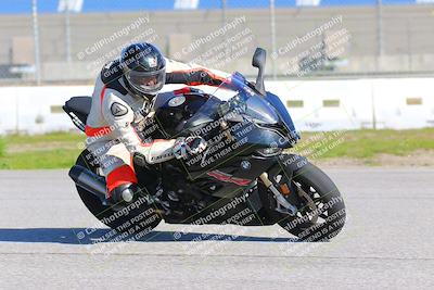 media/Jan-20-2023-Fastrack Riders (Fri) [[f2ad32aba3]]/Level 1/session 3 turn 9/